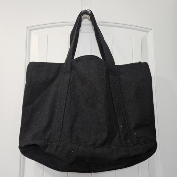 Color Street Black Canvas Tote Bag With Zipper Closure & 3 Outside Pockets - Picture 4 of 4